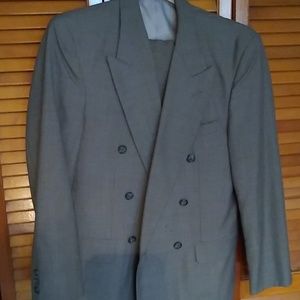 Men's Suit